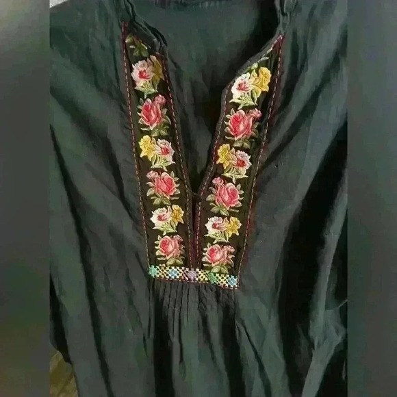 Johnny Was Black Embroidered Long Sleeve Tunic Top Boho Large - Picture 5 of 9